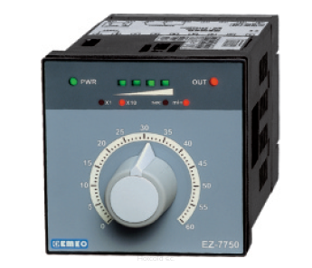 Timer analogowy EZ-7750